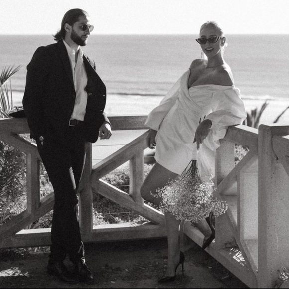 HOUSE‎ OF CB 'Carlyn' Ivory Satin Balloon Sleeve Mini Dress/Size XS NWOT - Picture 2 of 15